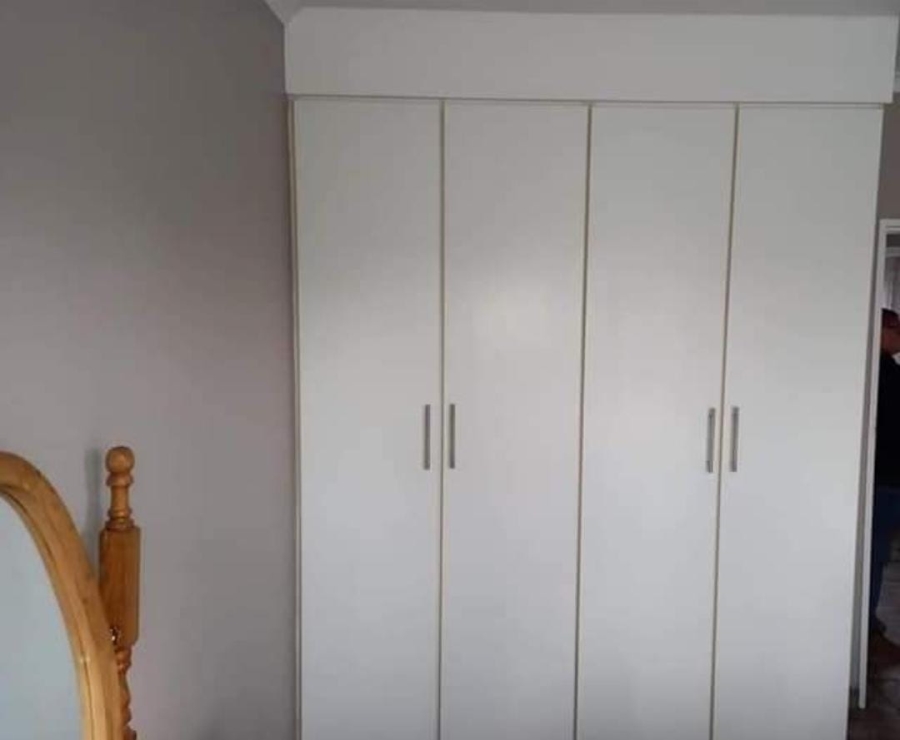 2 Bedroom Property for Sale in Vaalpark Free State